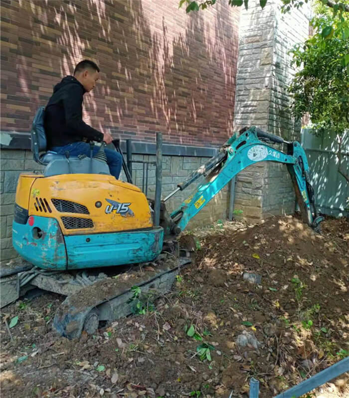 蘇州小挖機租賃